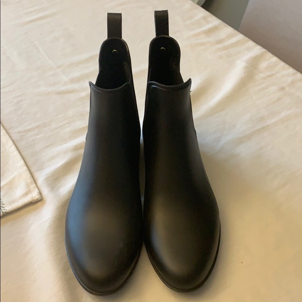 Sam Edelman rain boots